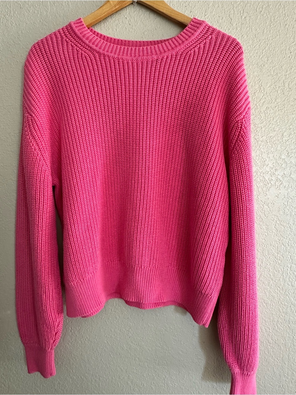 GAP Cable Sweater in Bright Pink